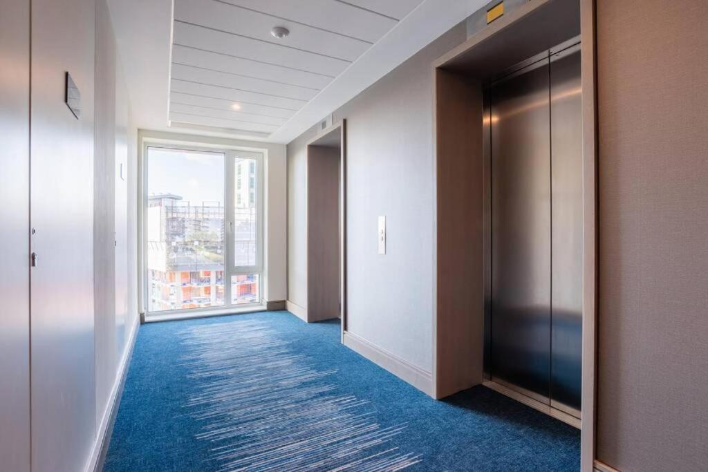 Luxury River Side Penthouse London Bagian luar foto