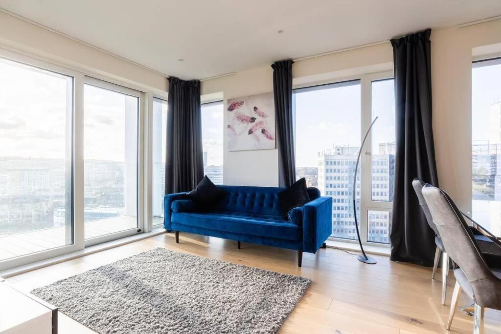 Luxury River Side Penthouse London Bagian luar foto