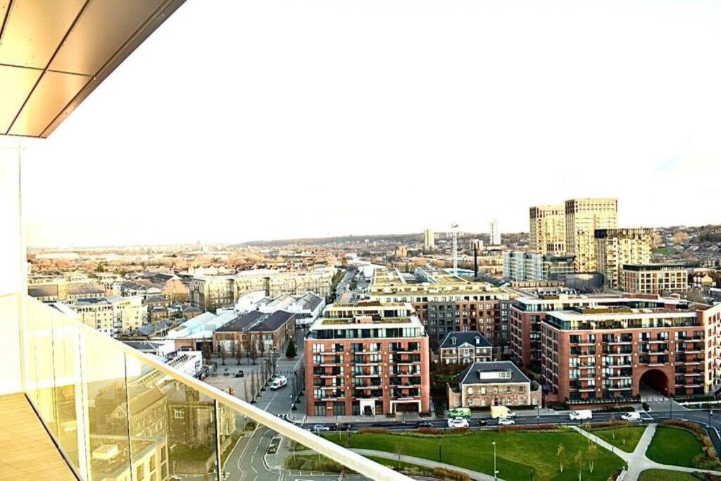 Luxury River Side Penthouse London Bagian luar foto