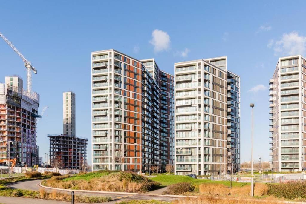 Luxury River Side Penthouse London Bagian luar foto